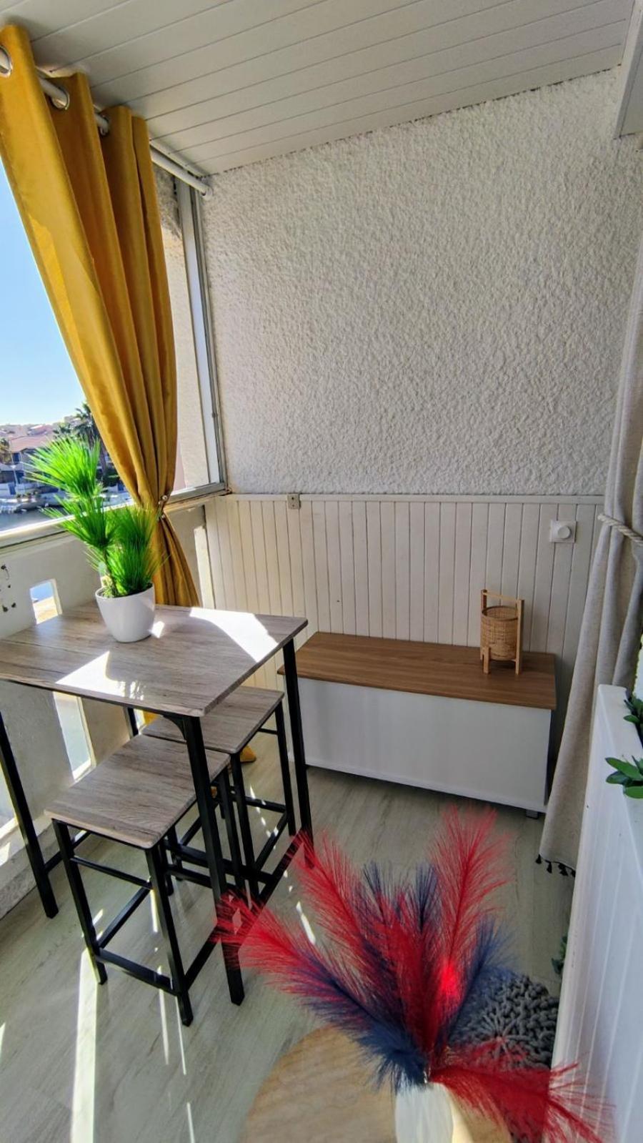 Studio Avec Vue Sublime Sur L'Etang Et Les Montagnes Catalanes Le Barcares Exterior photo
